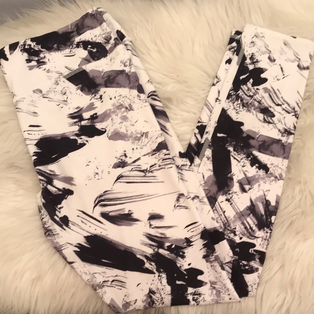 Marble Leggings ★Fabletics ★Worn Once